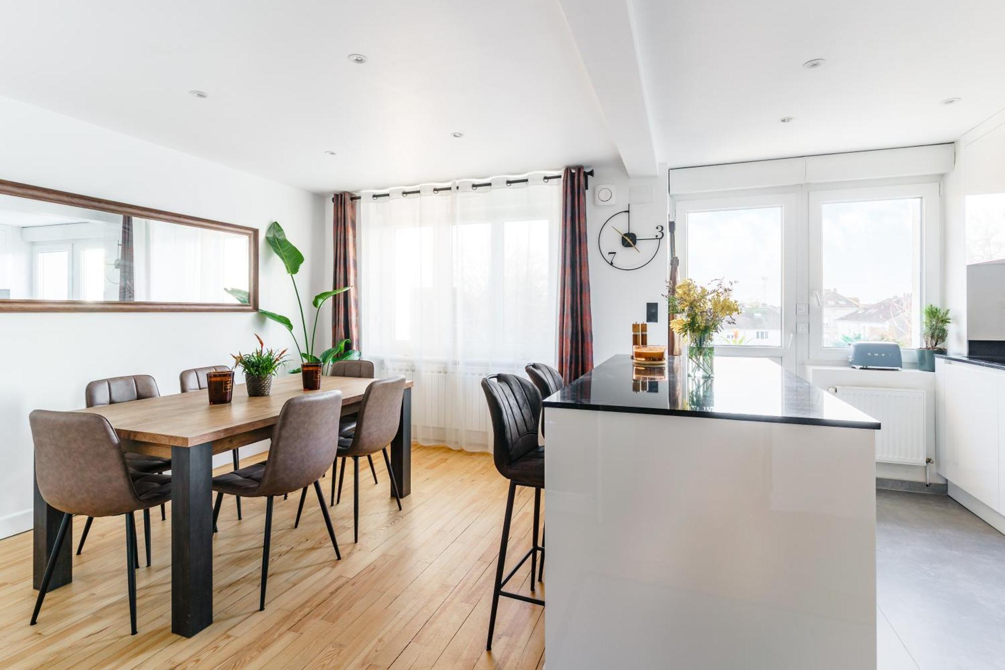 Appartement Design, Cosy, Confort Premium, 80 M2, Proche Gare Sncf Metz