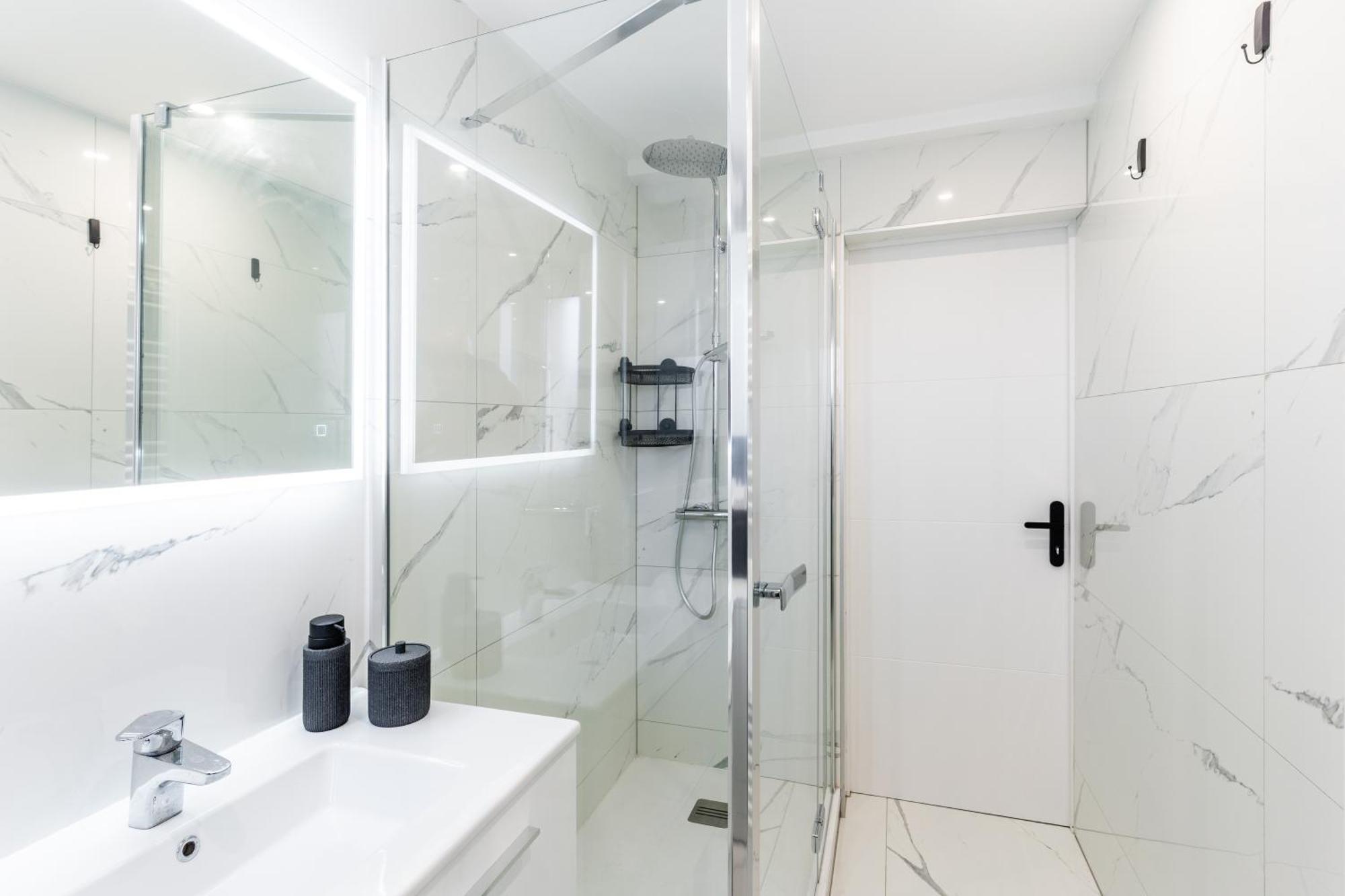 Design, Cosy, Confort Premium, 80 M2, Proche Gare Sncf